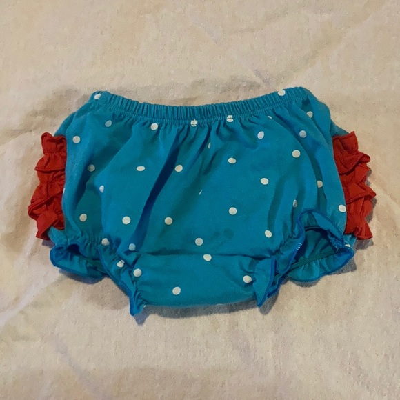 3 different ruffle buns - Picture 5 of 11